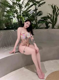 微 密 圈)宋 昱 欣 2 月-12 月 合 集 上 