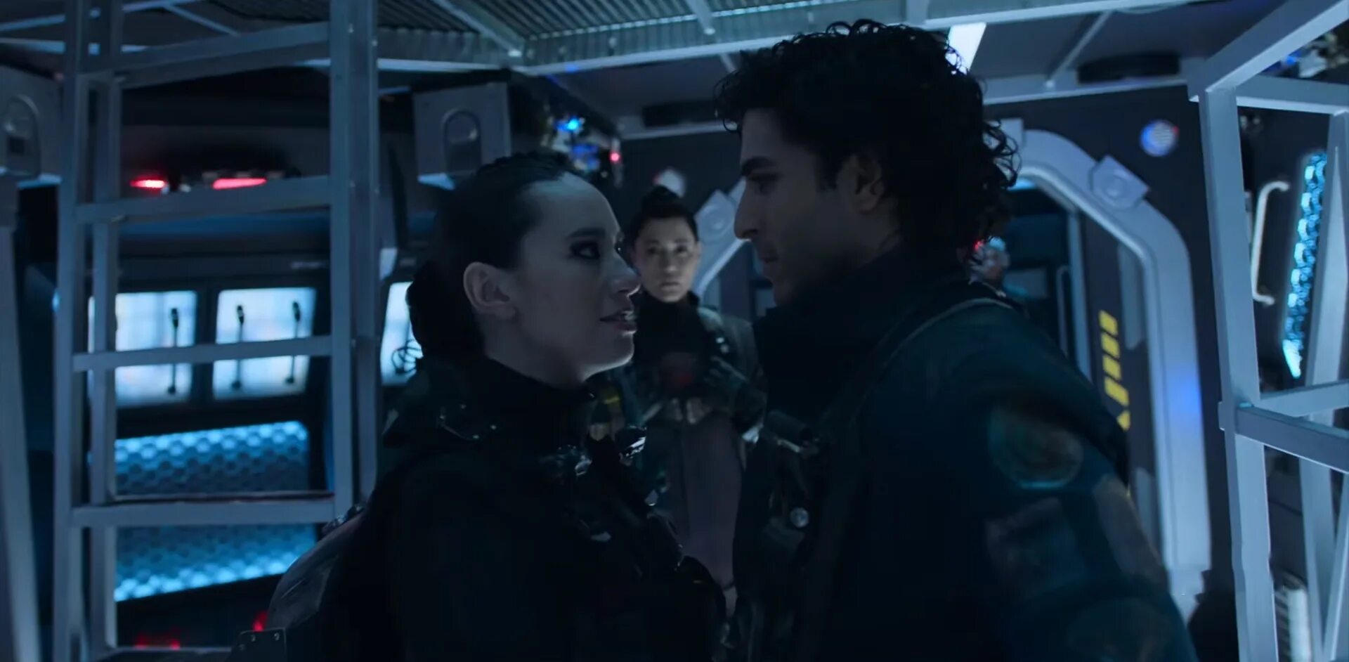 Алекс камаль экспансия. Экспансия сериал марсиане. Сила экспансии. Сила экспансии. Стивен стрейт экспансия.