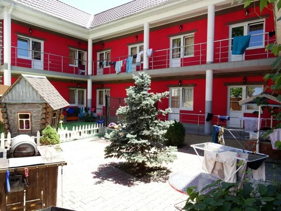 Малина архипо. Архипо осиповка отель малина. Архипо осиповка отель малина. Малина архипо. Архипо осиповка переулок глухой 5.