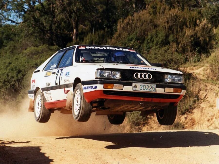 Первое ралли. Ауди кватро 80 ралли. Audi 80 quattro Rally. Audi 80 quattro Coupe ралли. Audi Coupe Rally.