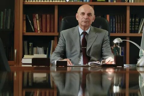 Декан это