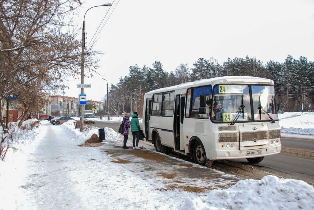 Автобусы дзержинск автовокзал. Автобусы Дзержинск. Маршрутка Дзержинск. 105 Автобус Дзержинск. Автобусы МУП экспресс.