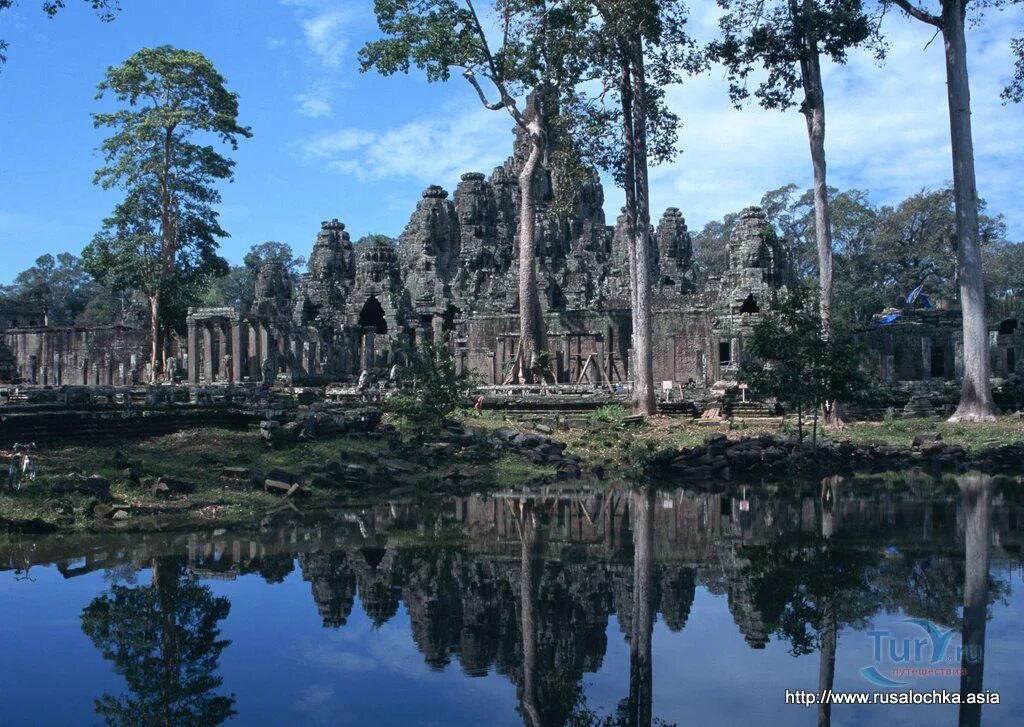 Камбоджия. Вьетнам Камбоджа. Озеро вокруг Ангкор. Храмы Камбоджа Вьетнам.