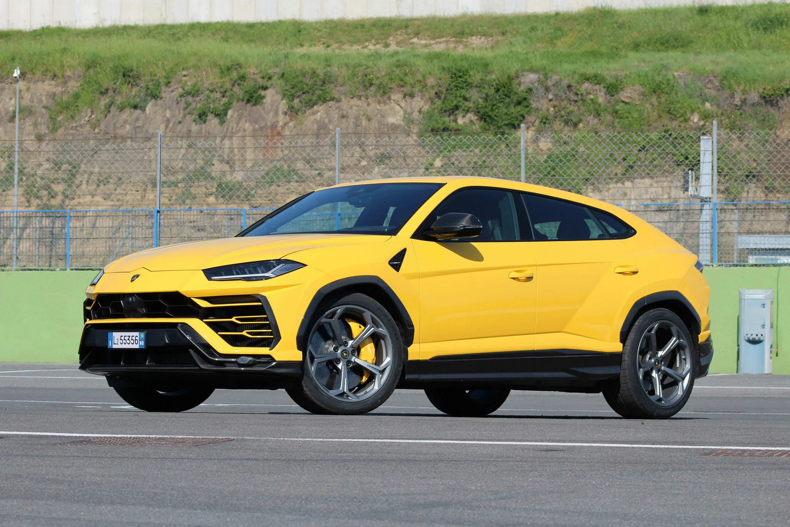 Lamborghini urus 1. Lamborghini urus grey. Ламборгини урус 1/18. Lamborghini urus. Lamborghini urus 2022.