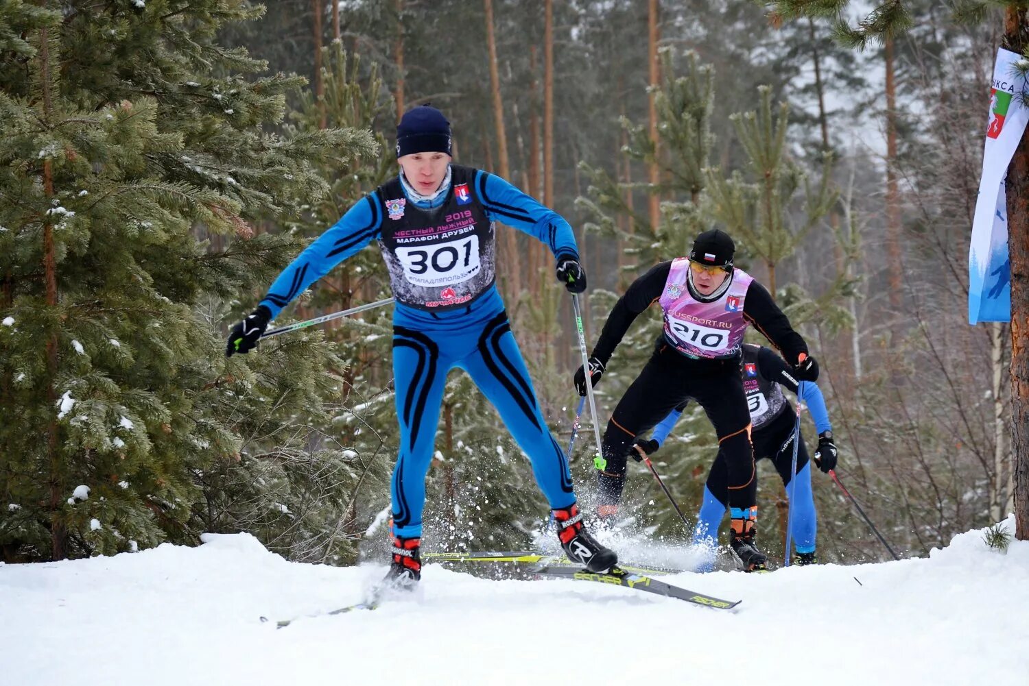 Спорт марафон никола ленивец. Степан киселев марафонец. Марафон сферум 15 19 января. Чемпион россии по марафону 2022. Эмблема сибирского международного марафона.