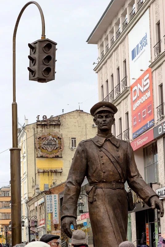 Дядя стёпа светофор. Фото дяди Степы. Степа светофор. Светофор дядя стёпа в Москве.