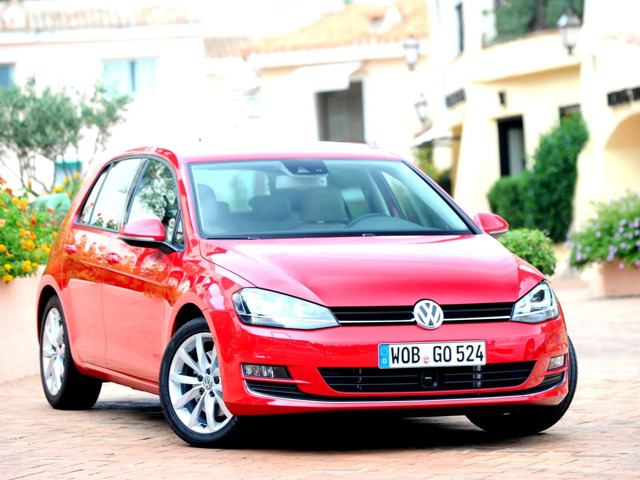 Volkswagen цвет r114. Фольксваген golf красный. Passat b5 металлик хамелеон. Vw polo sedan цвета кузова. Volkswagen цвет арлекин.