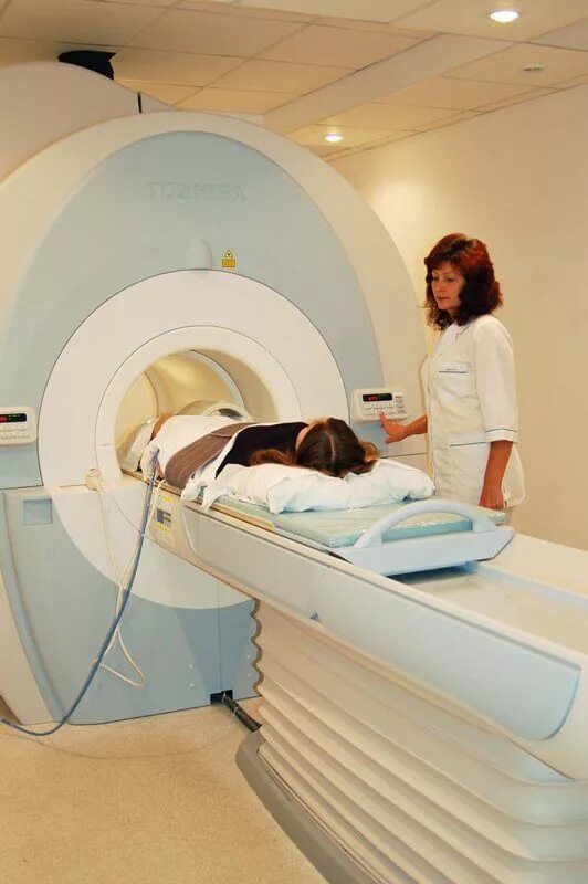 Где можно сделать мрт мозга. Магнито-резонансная томография. Магнитно-резонансная томограмма (мрт). Магниторезонансная томография. Компьютерная томография головы.