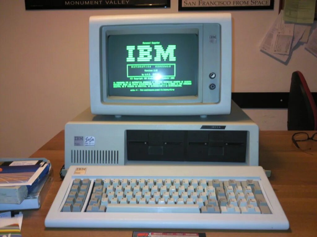 Ibm pc. Ibm pc 5150. ibm pc или ibm 5150. ibm рс/хт. пк ibm pc/xt.