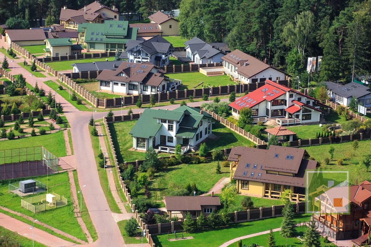 Плоски. Дома на новой риге. Недвижимостью шоссе. Коттеджный поселок успенское рублево-успенское шоссе. Новая рига москва.