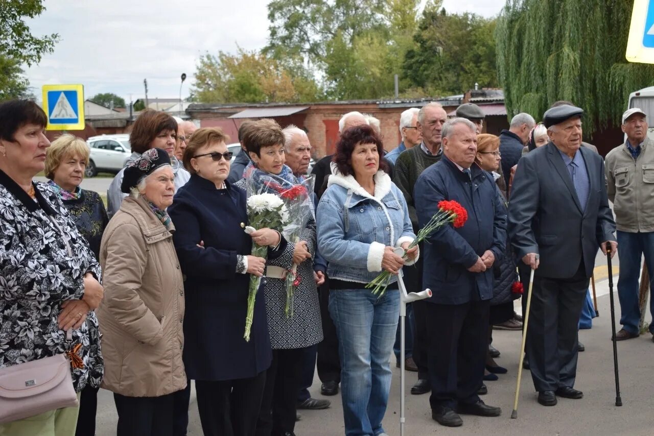 Сайт борисоглебского суда воронежской области. Шняк Борисоглебск. Мемориальные доски вгрибановке Воронежской области. Борисоглебск Воронеж отзыв. Новости Воронежа.