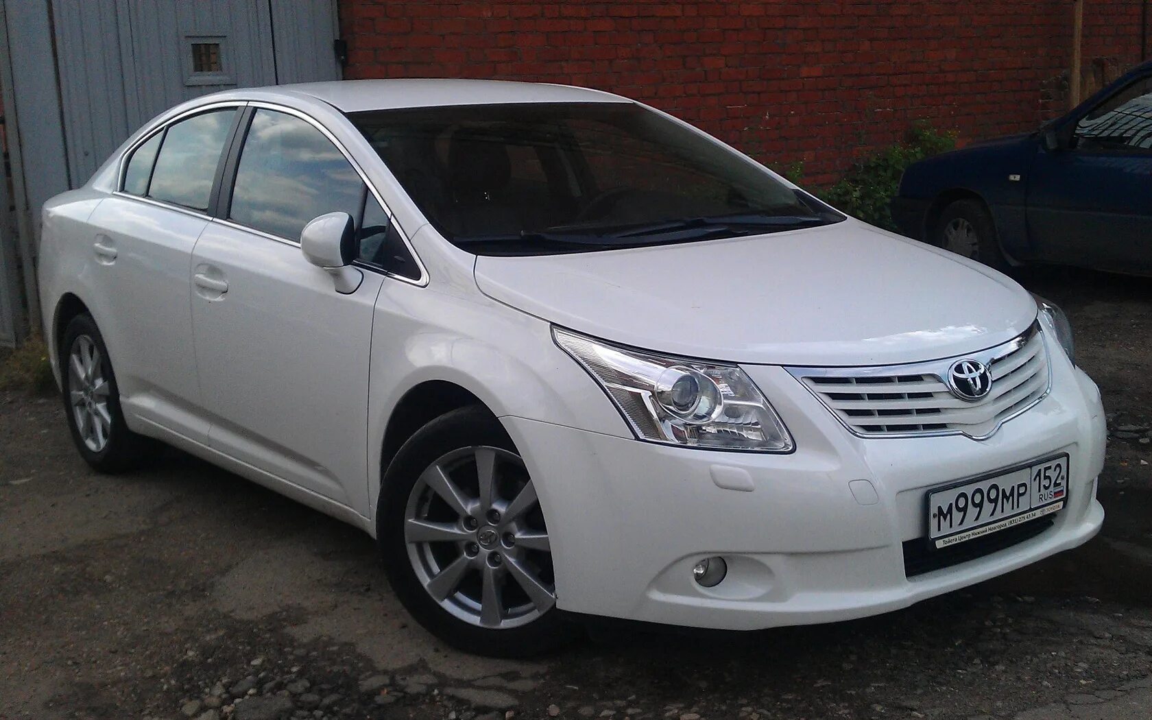 0 автомат. Авенсис 3 бордовый. Toyota avensis 2009 год. Тойота авенсис объем. Тойота авенсис 2009 2.
