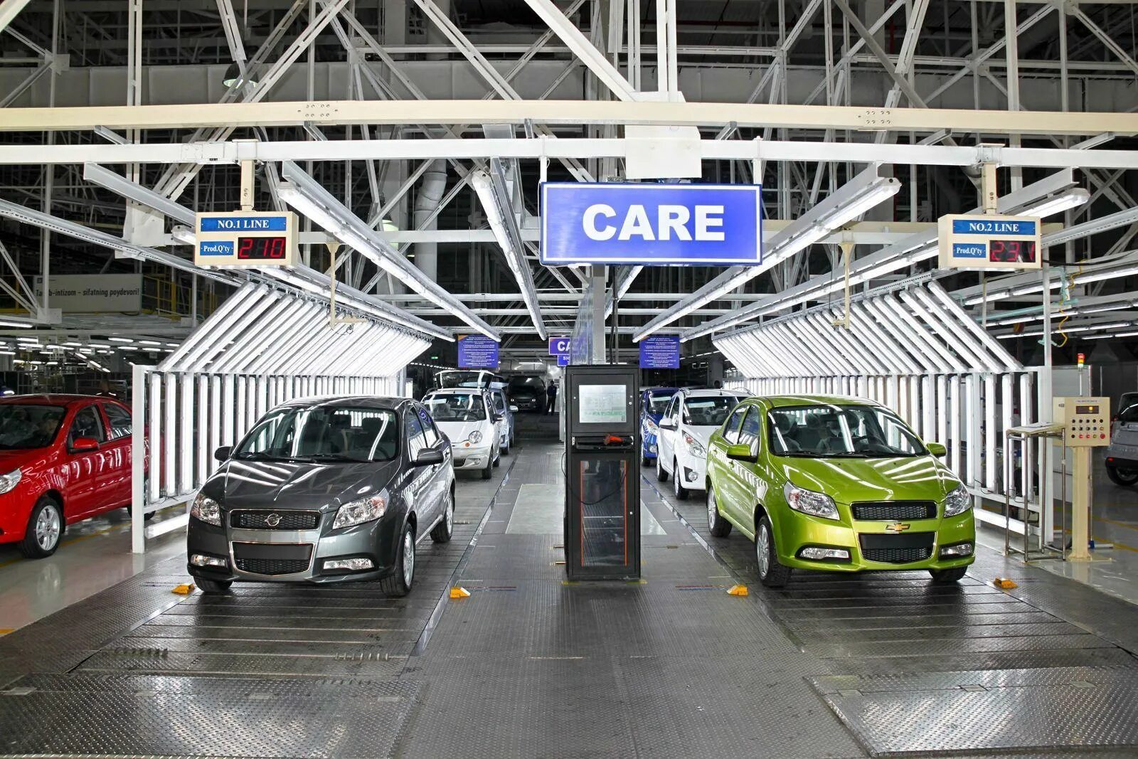 Auto motors. Асакинский автомобильный завод gm uzbekistan. завод uzauto motors в узбекистане. равон узбекистан завод. chevrolet gm uzbekistan.