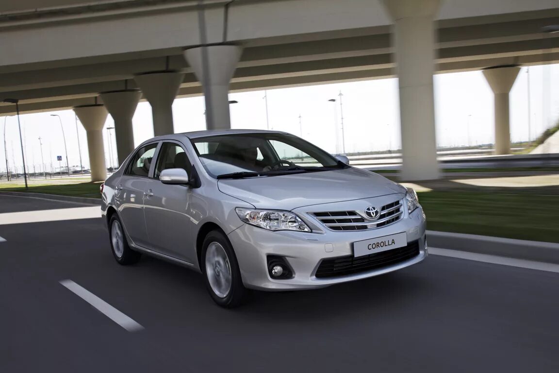Toyota corolla 2013г - 2019г [е18]. Toyota corolla 2012 1. Тойота corolla 2010. Toyota corolla 2011. Тойота королла е150 седан.