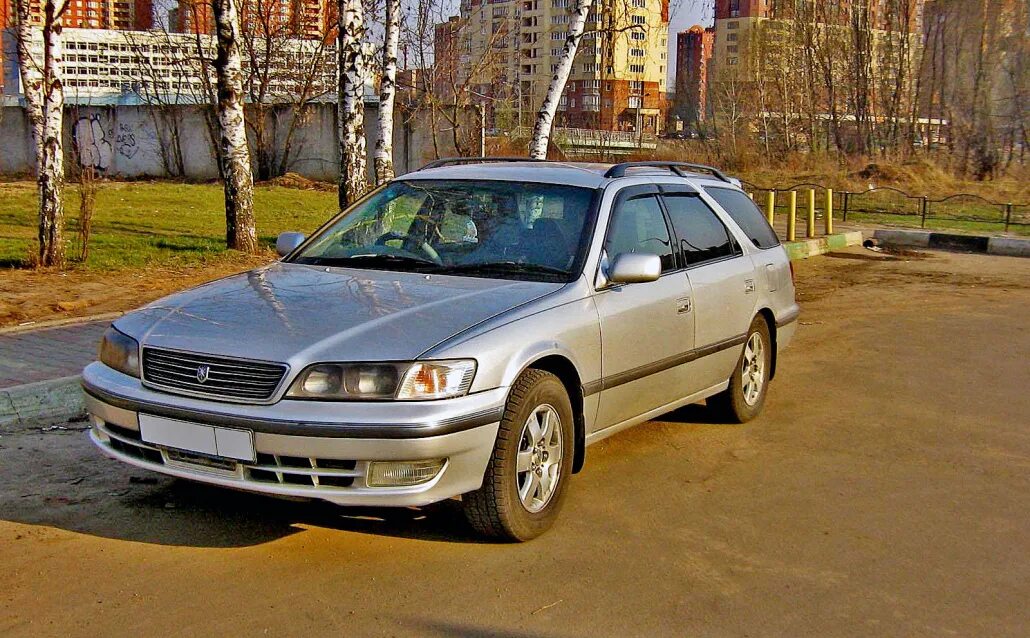 Mark 2 qualis. Toyota Mark Qualis 90. Toyota Mark II Qualis универсал.