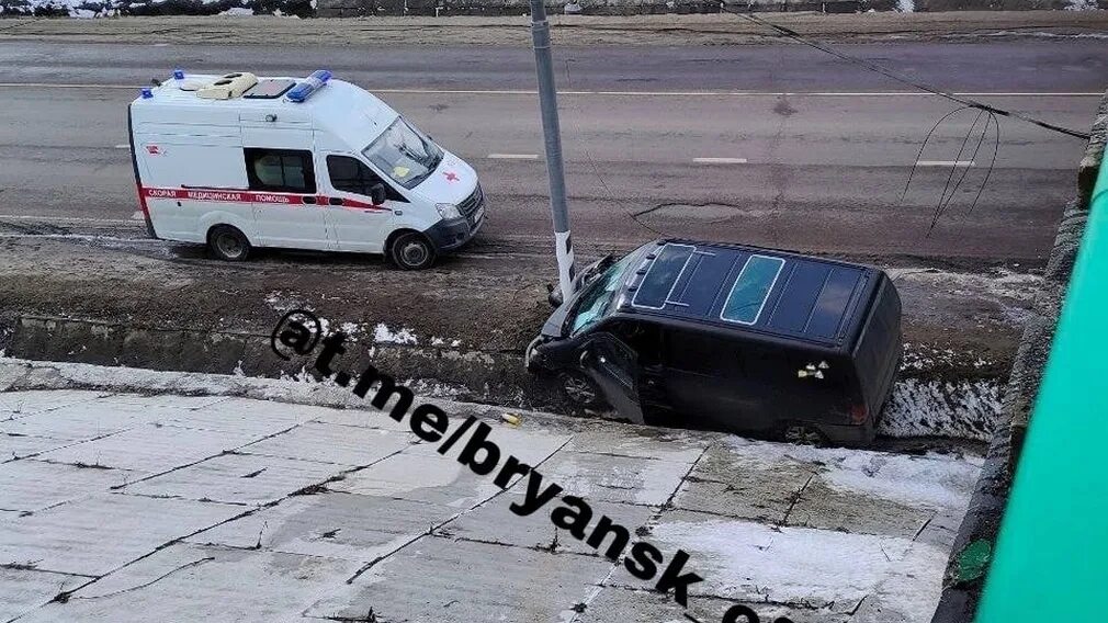 2005. 08. Авария на каширском шоссе вчера. 2022 авария на пеше стрелецкая. Чп и дтп подсмотрено.