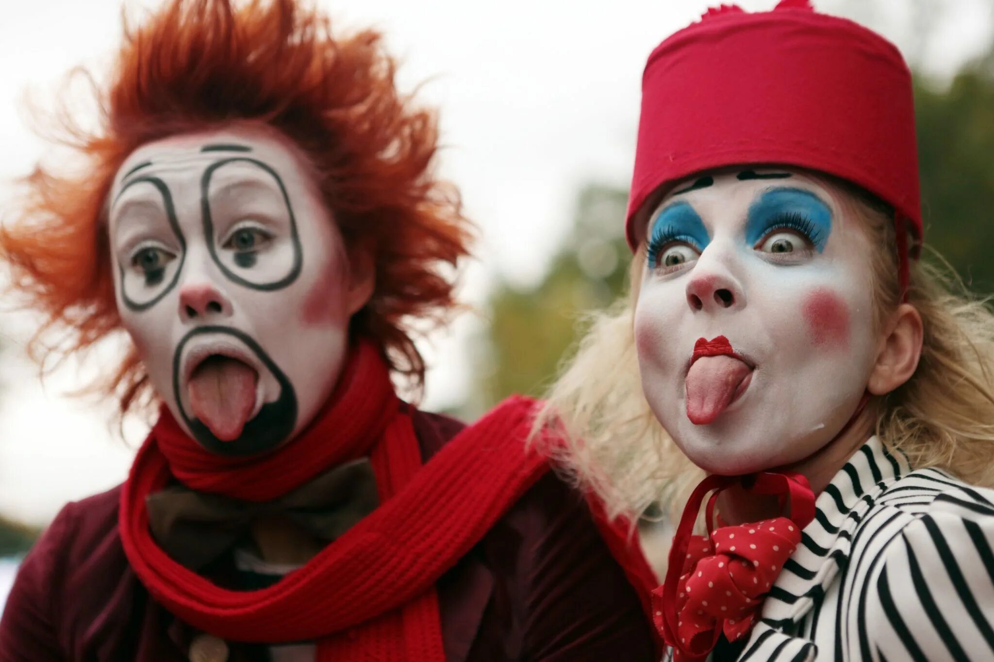 Смех дураков. День дурака праздник. Парад клоунов. День дурака в Британии. День смеха в Великобритании.