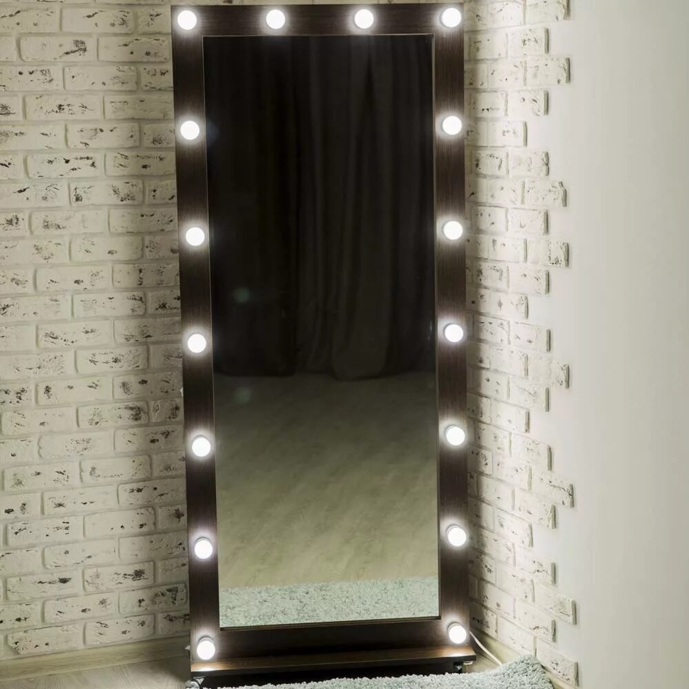 Купить зеркало напольное с подсветкой