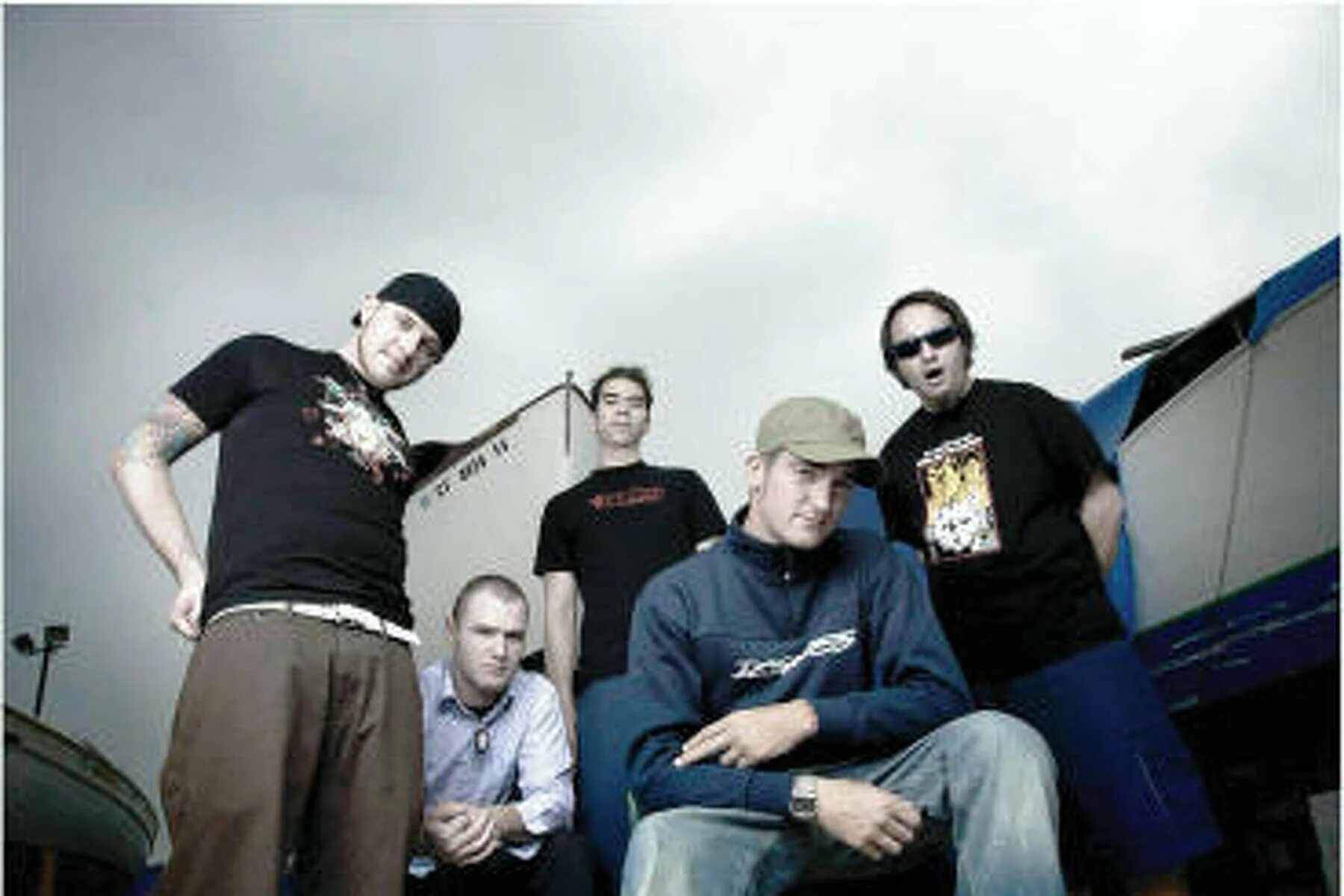 New found Glory винил. New found Glory my friends over you. New found Glory логотип.