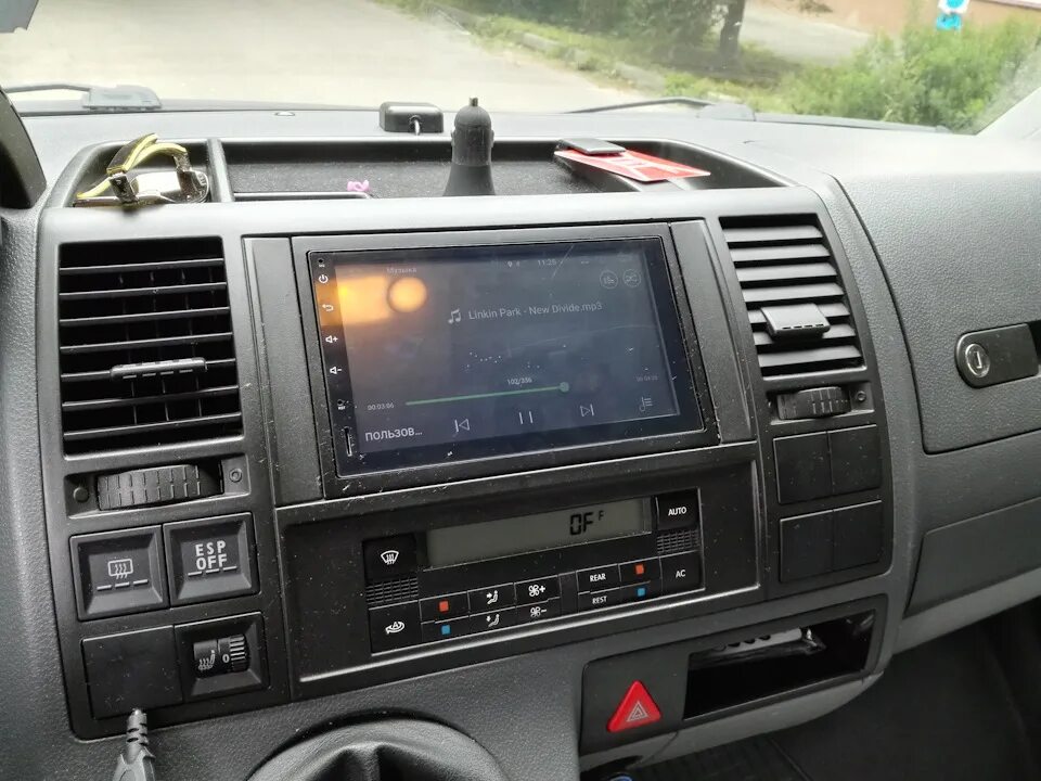 Установка для на фольксваген - пассат. Как установить на фольксваген. Климат контроль vw. Магнитола tiguan 2 discovery. Магнитола фольксваген каравелла т5.