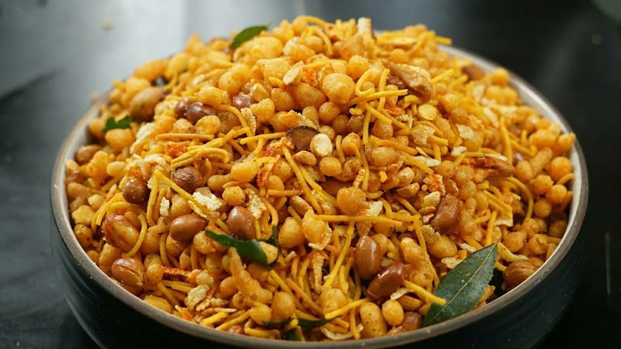 It is a mixture of. Namkeen. mixture. food mixture. lajawab mixture.
