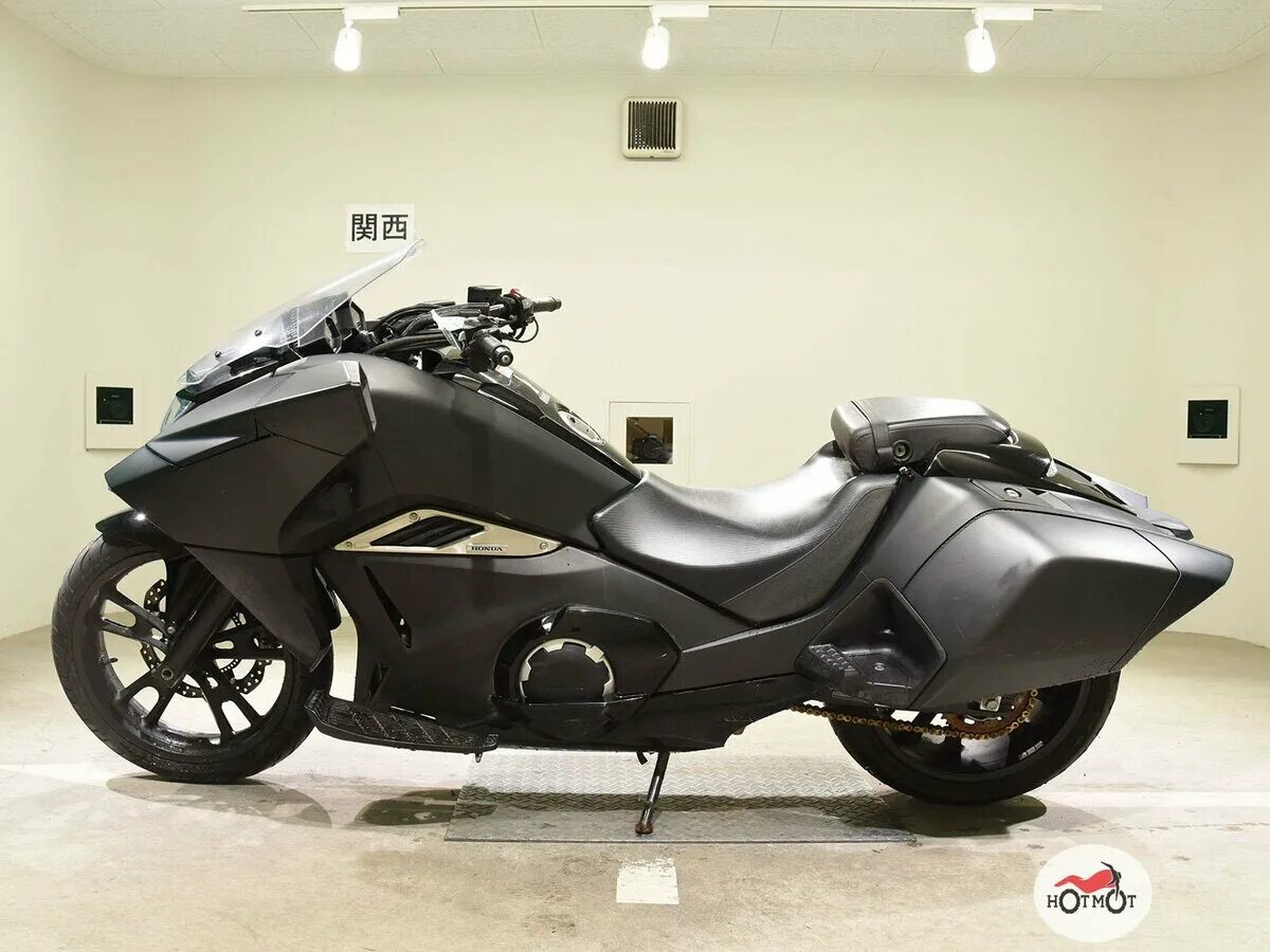 Honda nm4-02 vultus. Honda nm4 двухместный. Мотоцикл honda nm4 vultus. Honda nm4 vultus. Honda nm4.