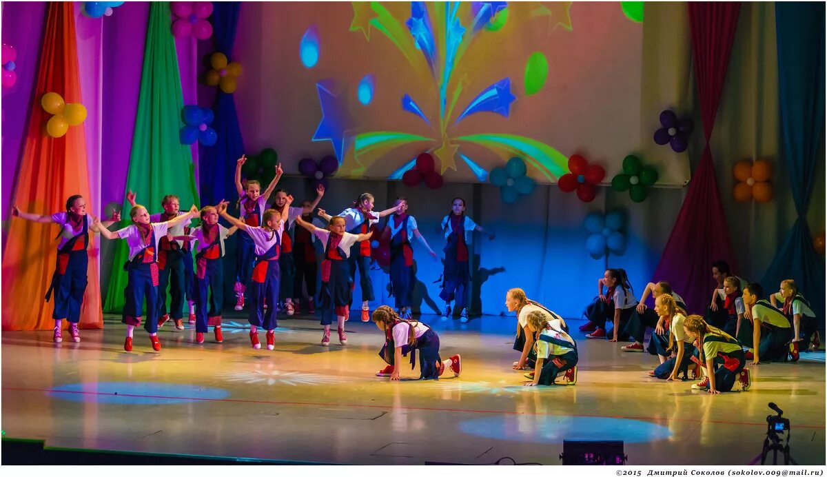 национальные танцы иркутск. 1861 танцы шелехов. детский танец озорные девчонки. танцы шелехов. студия танцев в шелехове.