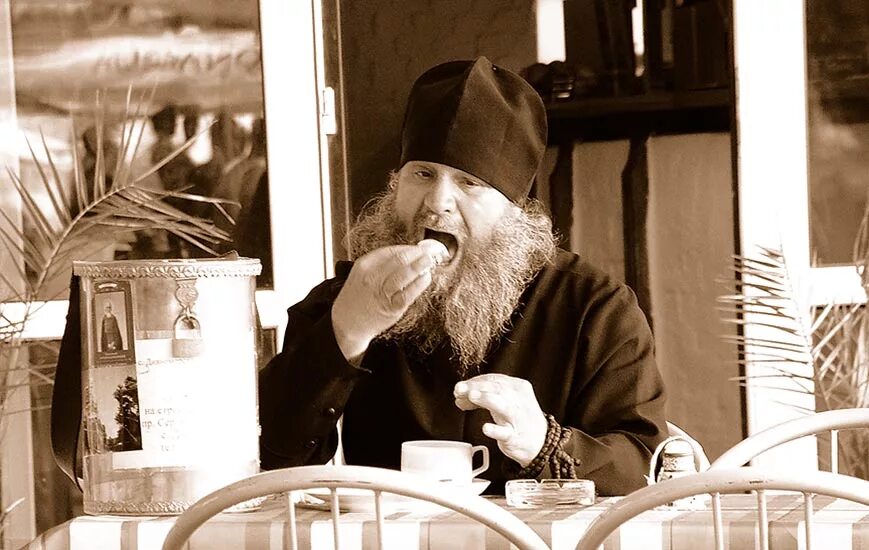 имя отца федора. патриарх филарет 1619-1633. патриарх филарет федор никитич романов. имя отца федора. отец федора михайловича достоевского.