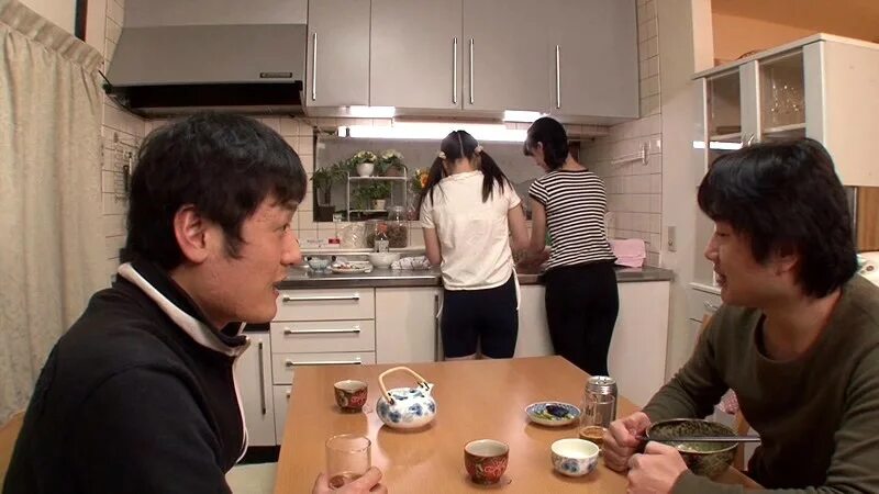 Japanese family swapping. Japan swapping. Japan swapping. Японская жена [2010. Японская семья без комплексов.