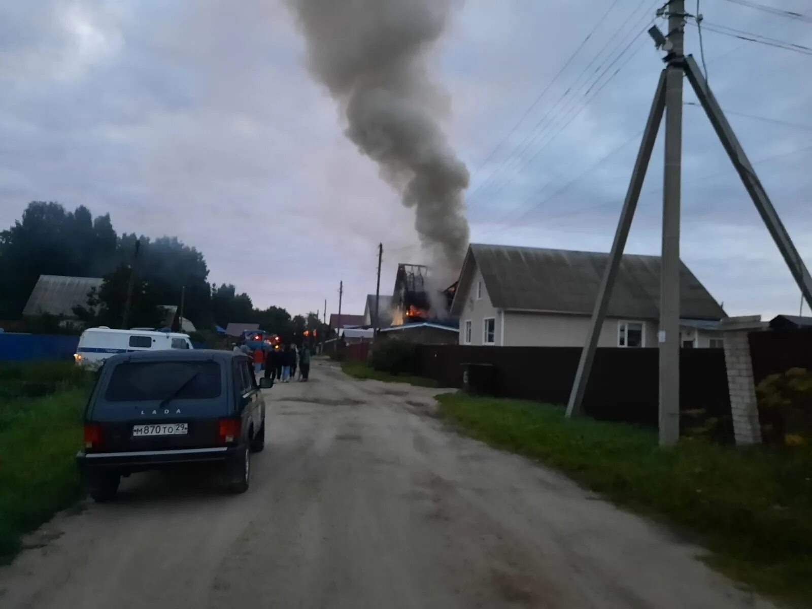 На пилораме в Вельске произошёл пожар