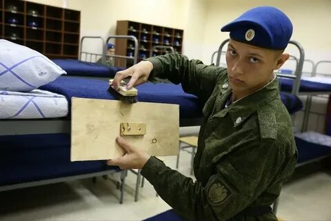 Срочник попал в