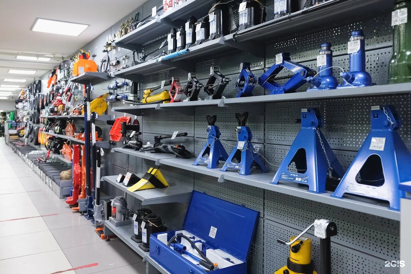 магазин вираж в коврове. магазин вираж в красноярске. магазин вираж работа. вираж красноярск магазин на северо енисейской. магазин вираж.