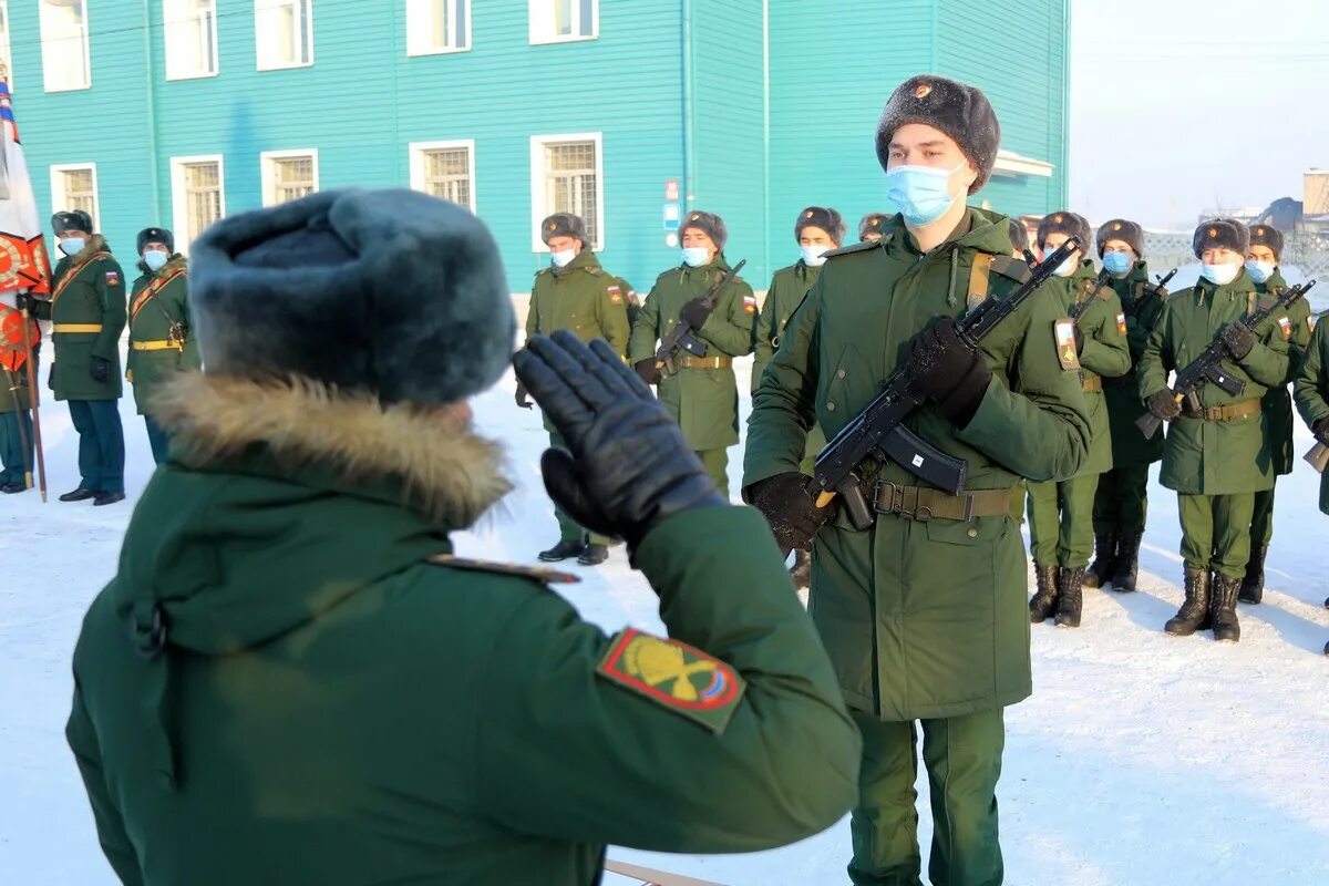 Военные новости канал. Войска ракетно зенитные присяга. Принятие присяги в армии зимой. Служба в ПВО по призыву. Приморские солдаты.