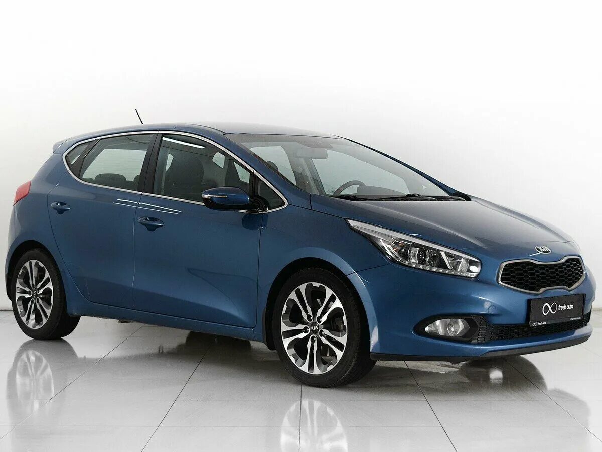 Kia Ceed Hatchback. Kia Ceed 2012. Kia Ceed 2. Kia Ceed 2012 хэтчбек.