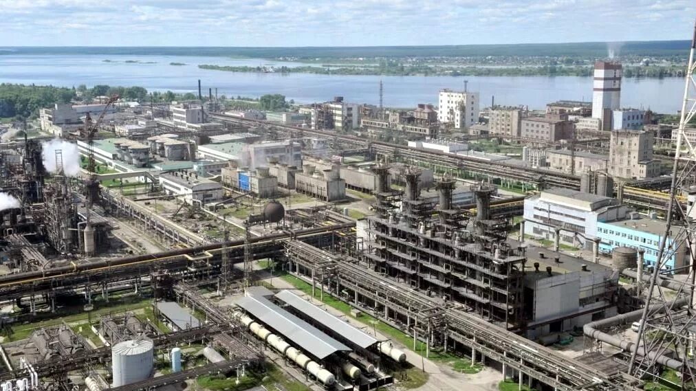 Заводы в березниках