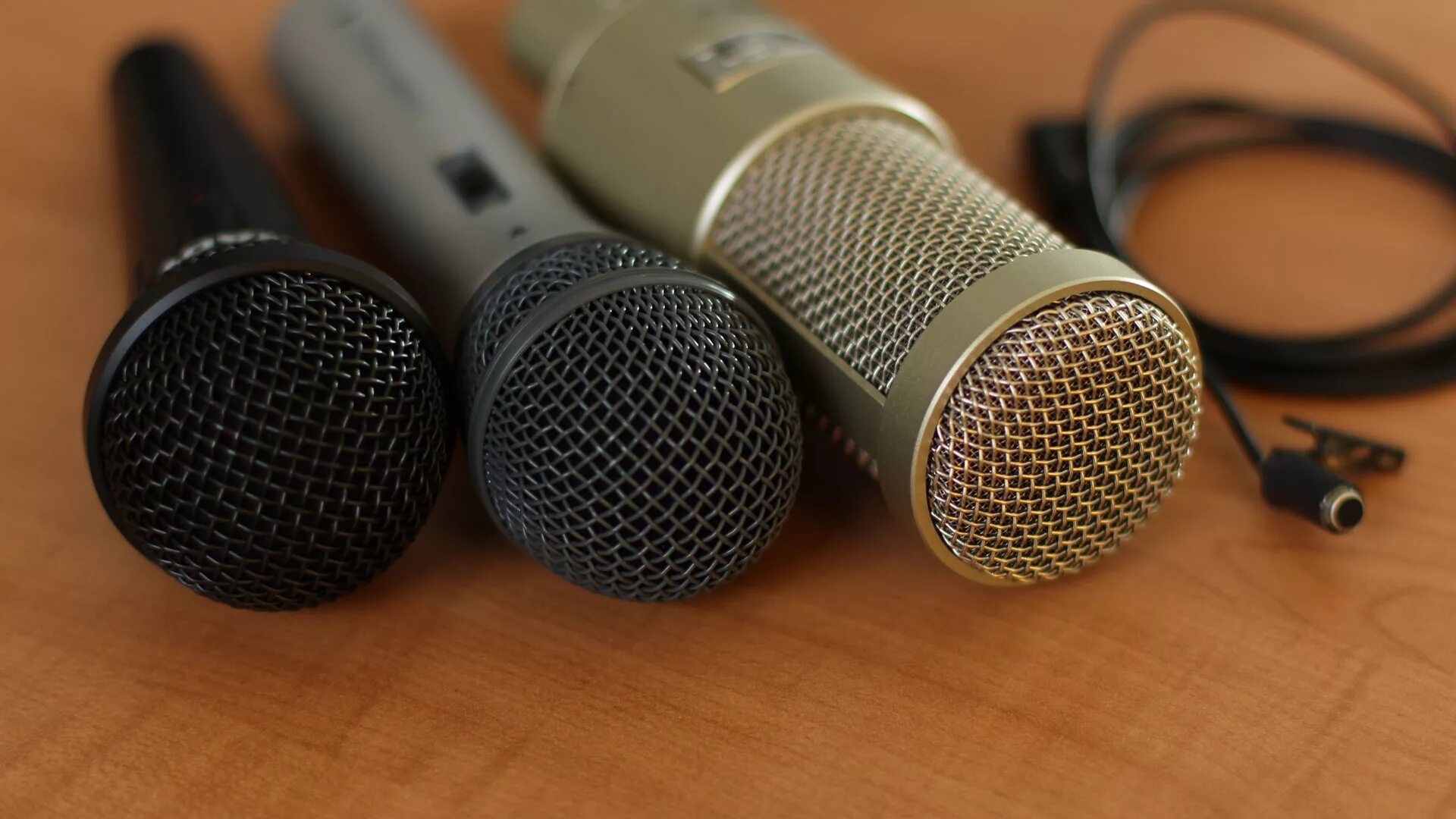 Лучшие бюджетные игровые микрофоны. Микрофон audio-technica at8004l. heil pr40. хорошие бюджетные микрофоны. микрофон для подкаста.
