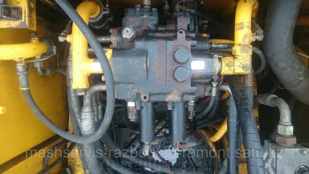 Клапан приоритета jcb 3cx где находится Приоритетный клапан JCB 3CX в Москве Цена, Фото