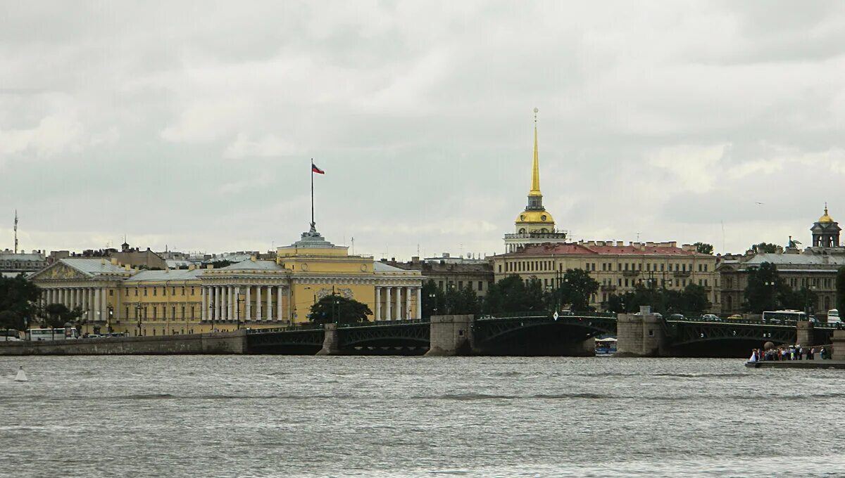 Дворцовая набережная Адмиралтейство. Адмиралтейская набережная Дворцовый мост. Адмиралтейская набережная 6 Санкт-Петербург. Петербург мост Адмиралтейство.