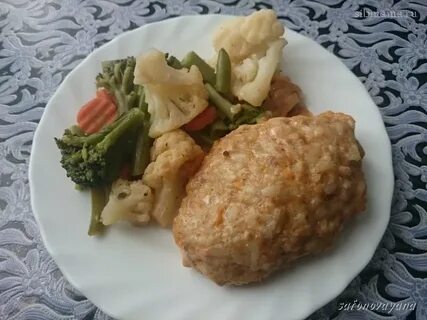 Котлеты на пару с овощами