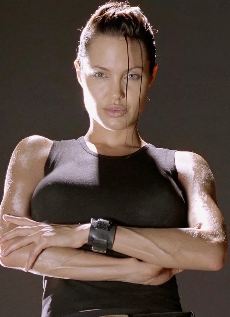 Анджелина райдер. Tomb raider анджелина джоли. Анджелина джоли в ларе крофт. Анджелина райдер. Tomb raider анджелина джоли.