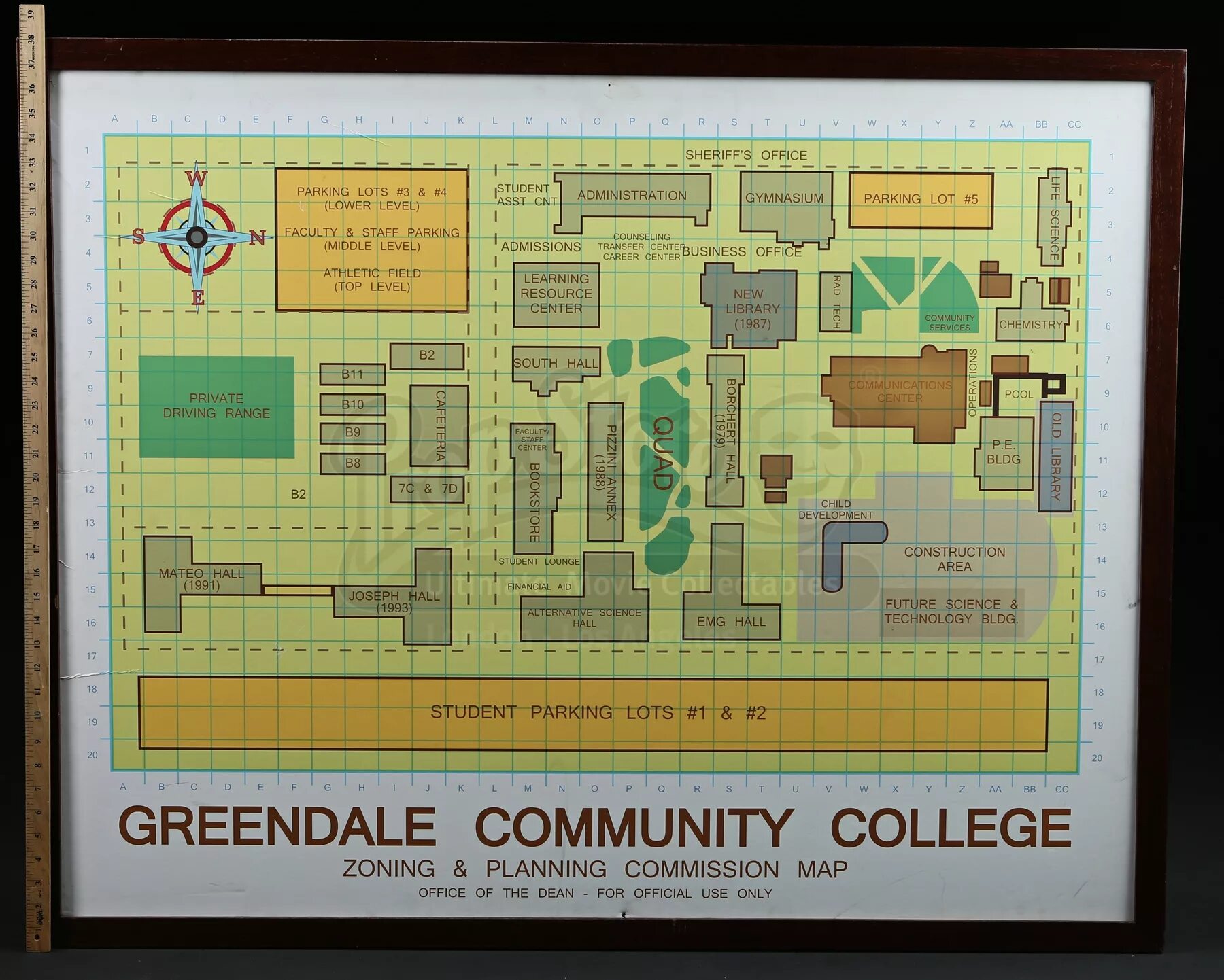 Greendale community College. Greendale Россия. Гриндейл на карте. Greendale проект. Lot lower