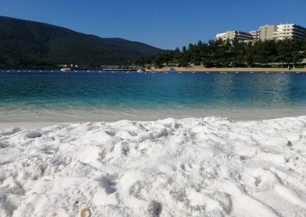 Озеро салда, бурдур. Белые пляжи турции. Белые пляжи турции. Капуташ пляж песок. Памуккале и озеро салда.