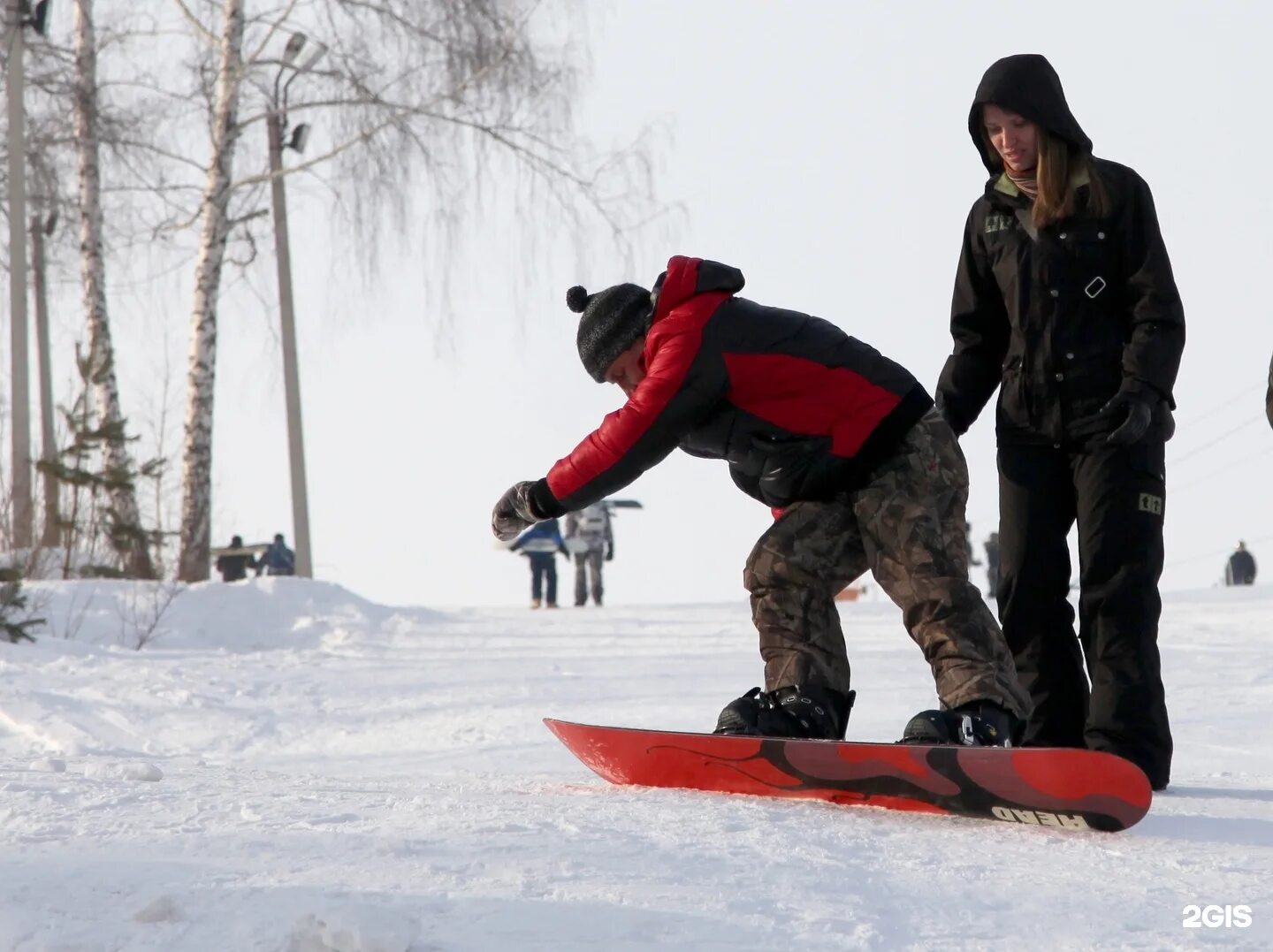 Люскус парк кемерово. Кузнецкий алатау горы. Горнотехнический техникум в кемерово. Горный кемерово. Кемерово улица сибиряков-гвардейцев 275/1 гора.