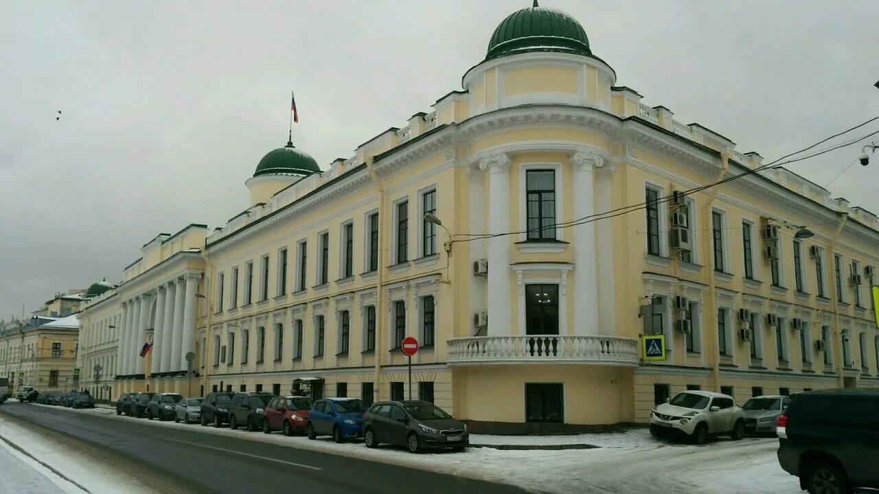 Ленинградский областной суд Санкт-Петербурга. Суд Фонтанка 6. Набережная реки Фонтанки 6. Санкт-Петербург, наб. реки Фонтанки, 6.