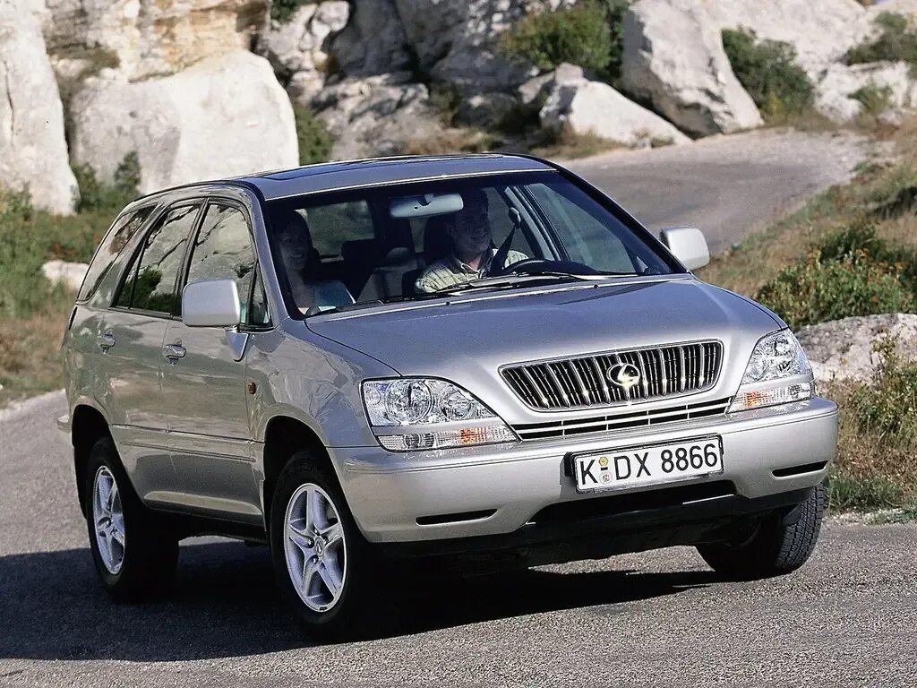 Лексус rx300 2003. Lexus rx 300 1 поколение черный. Лексус rx300 отзывы. Lexus 300 rx300. Лексус рх 300.