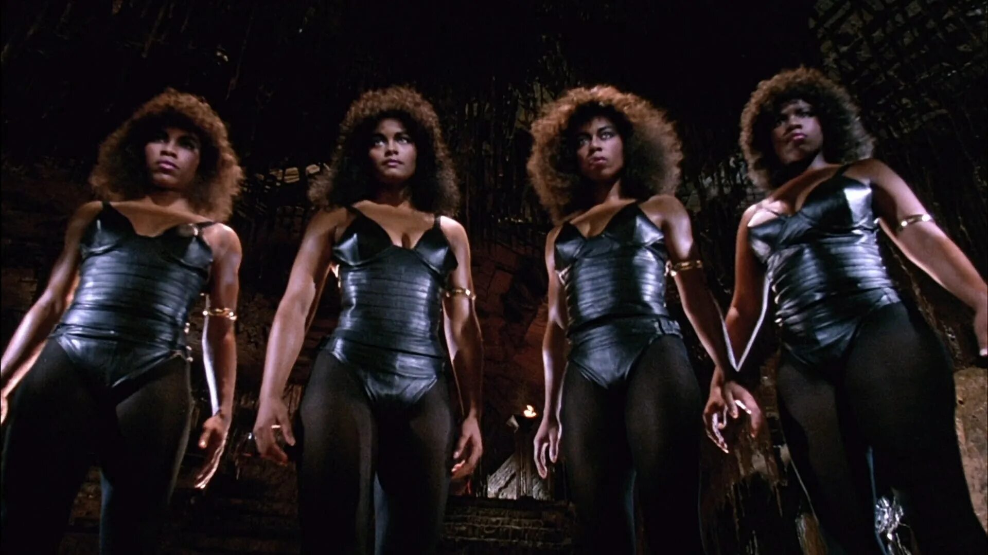 Доспехи бога девушки. Мария долорес форнер. Мисс испания лола форнер. Лола форнер в фильме доспехи бога. Доспехи бога амазонки.