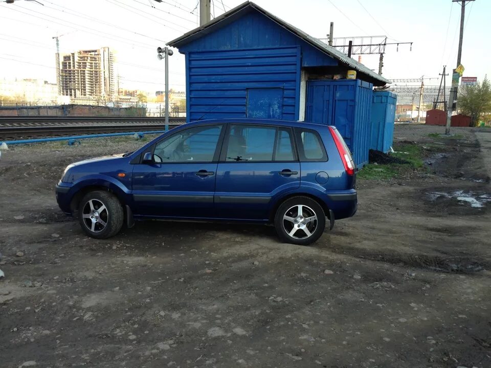 195/65 r15 на форд фьюжн. Ford fusion 2006 диски. Дискт скал форж фьюжен. Диски на форд фьюжн 1. Фьюжен форд r15.
