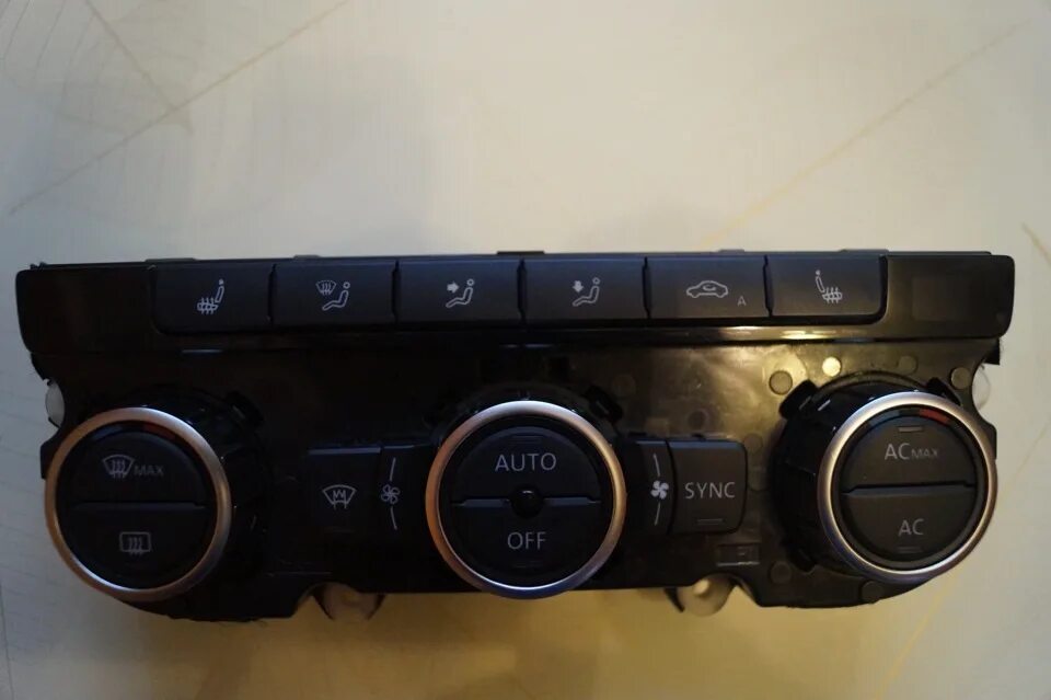 Как снять блок климата туарег Заменил блок климат контроля. Volkswagen Touareg (1G), 4,2 л, 2005 года своими