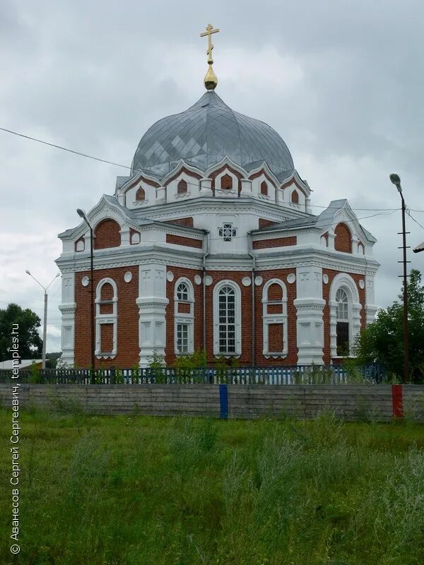 Завьялова новосибирской области погода. Покровский монастырь (Завьялово). Храм Покрова Пресвятой Богородицы Завьялово Искитимский. Храм села Завьялово. Село Завьялово Искитимский район.