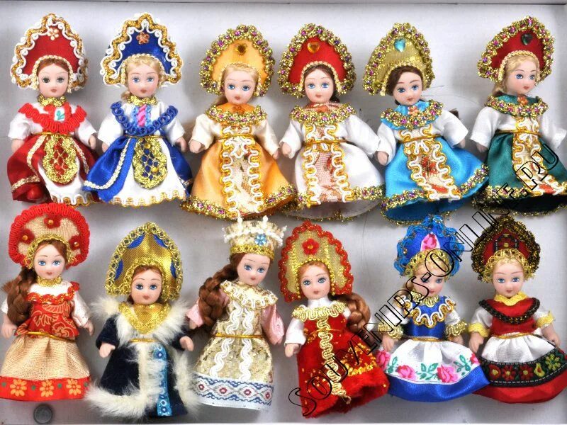 Русские куклы купить. Суыенирные кукла. Сувенирные куклы. Сувенирные куклы в национальных костюмах. Кукла в русском народном костюме.